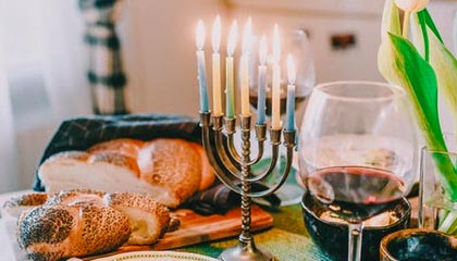 半场战报-艾永阿里乌姆6分钟闪击 国足0射正0-2喀麦隆