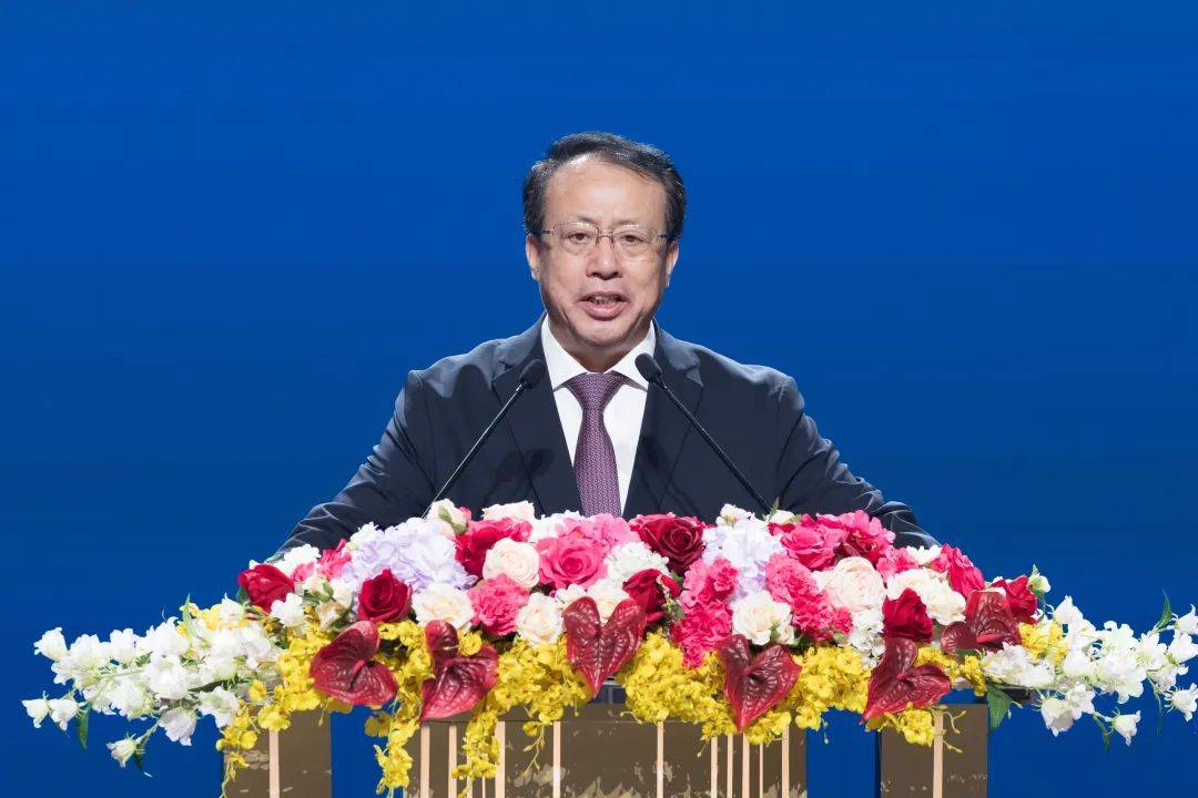 遇见电影，遇见上海！龚正宣布第二十七届上海国际电影节开幕