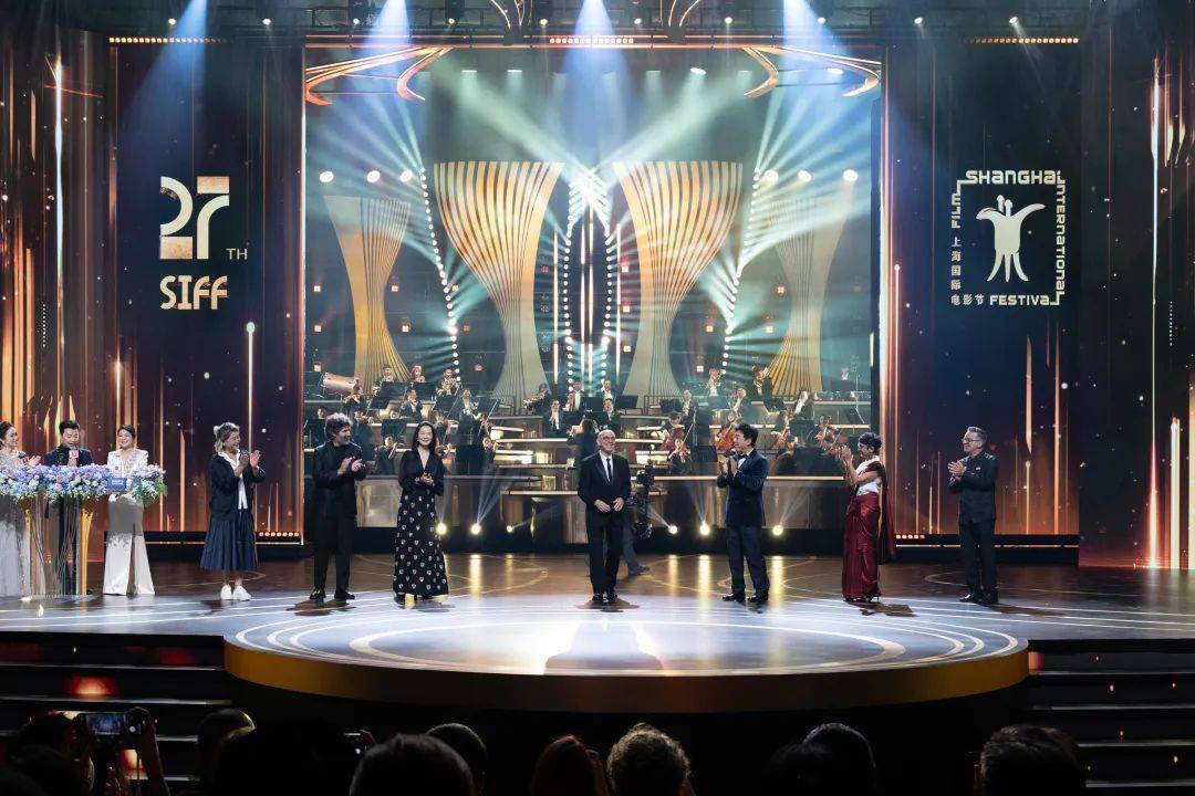 遇见电影,遇见上海!龚正宣布第二十七届上海国际电影节开幕